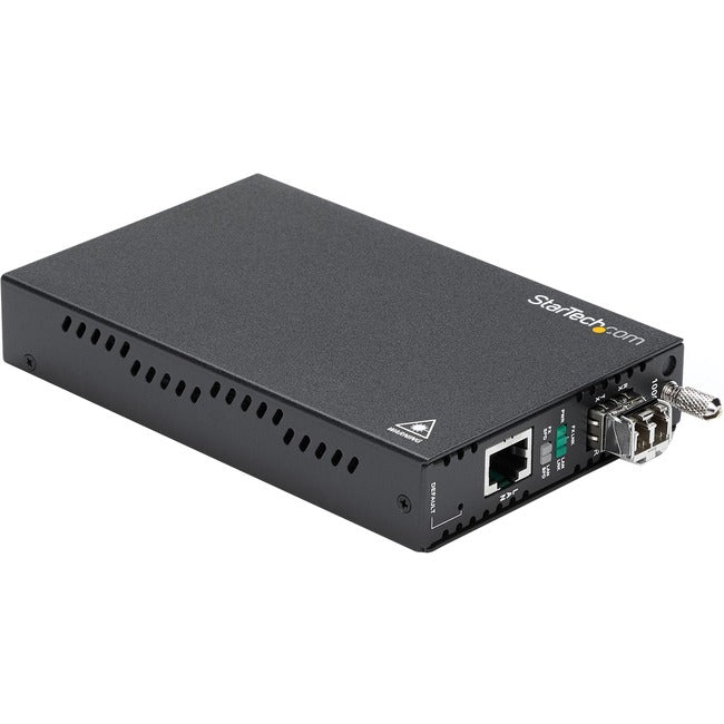 StarTech.com OAM Managed Gigabit Ethernet Fiber Media Converter - Multi Mode LC 550m - 802.3ah Compliant - ET91000LCOAM