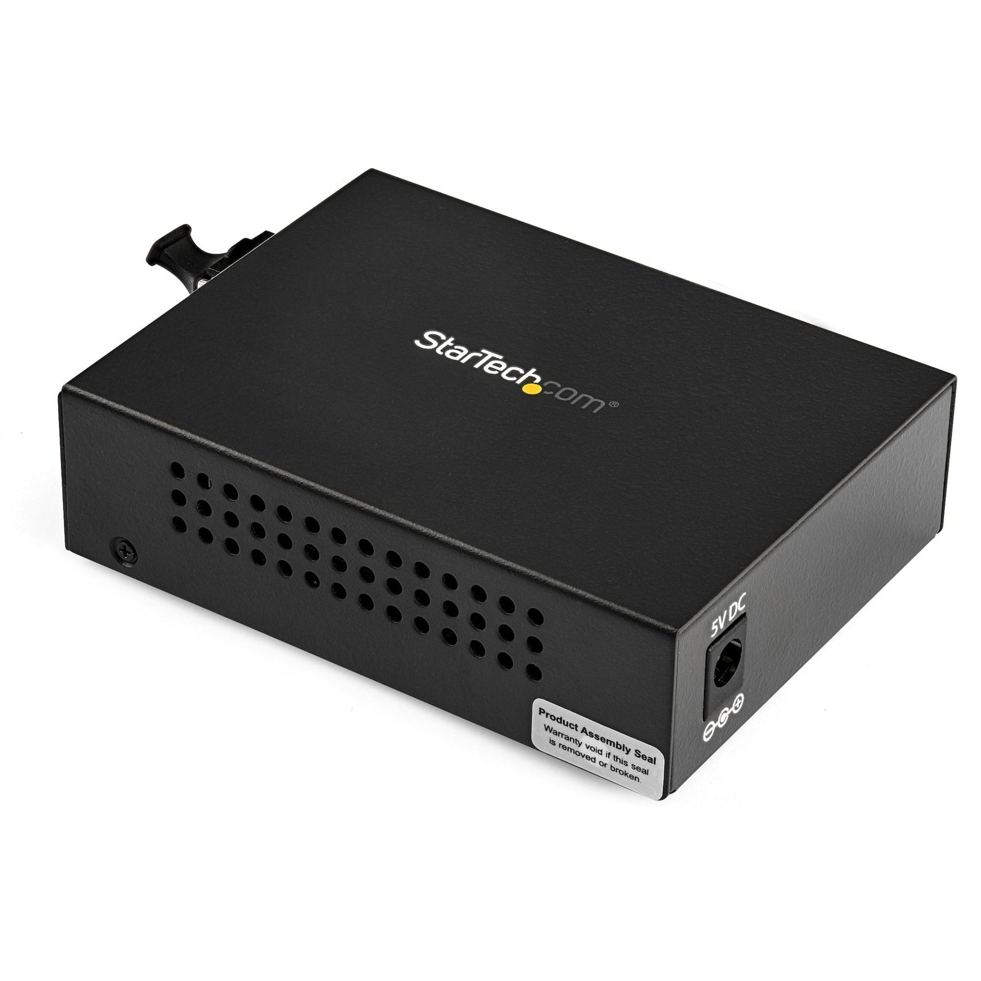 StarTech.com Gigabit Ethernet Fiber Media Converter - Compact - 850nm MM LC - 550m - With MM SFP Transceiver - MCM1110MMLC