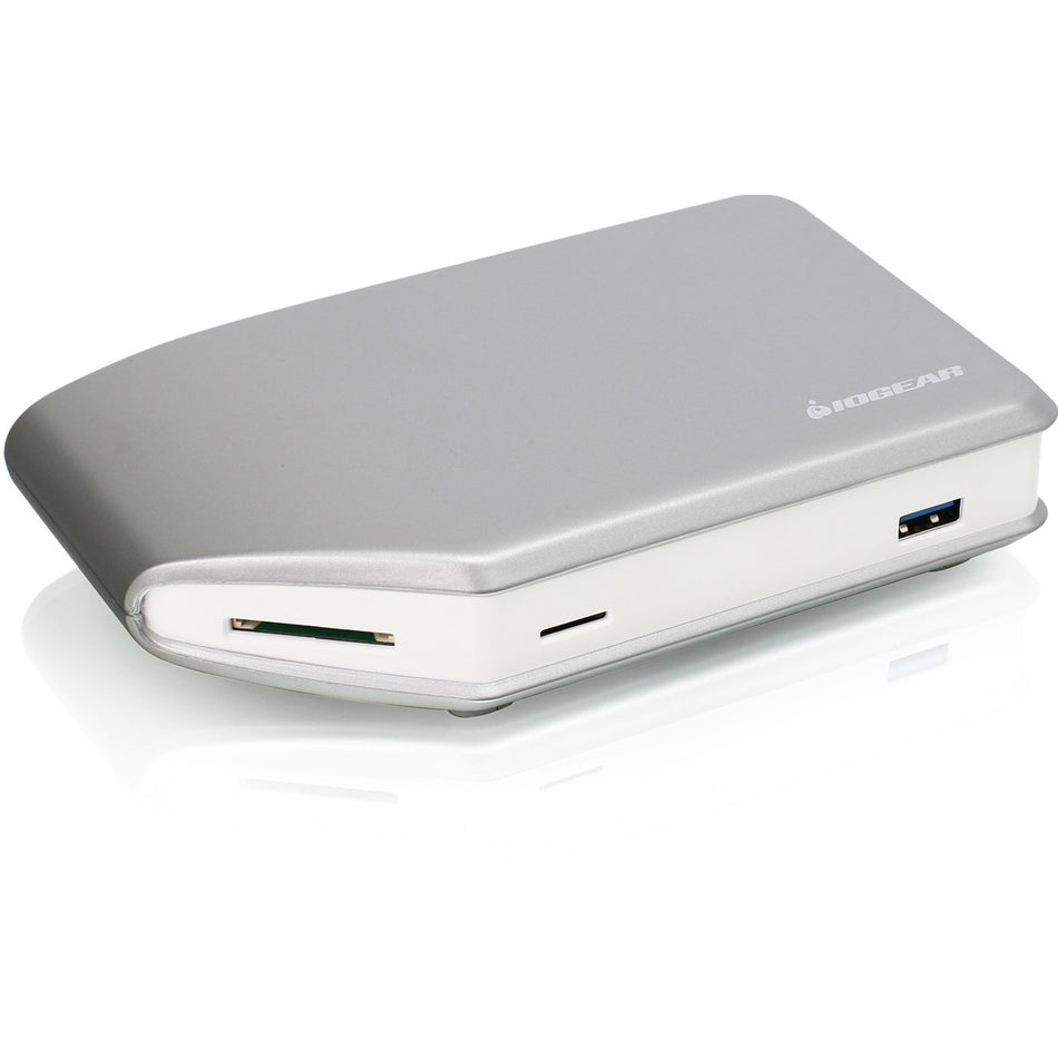 IOGEAR USB-C Hub with Card Reader - GUH3C41SD