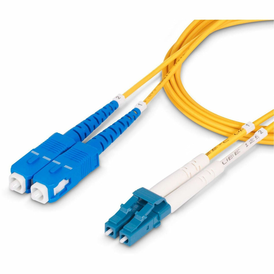 StarTech.com 7m (22.9ft) LC to SC (UPC) OS2 Single Mode Duplex Fiber Optic Cable, 9/125, 100G, Low Insertion Loss, LSZH Fiber Jumper Cord - SMLCSC-OS2-7M
